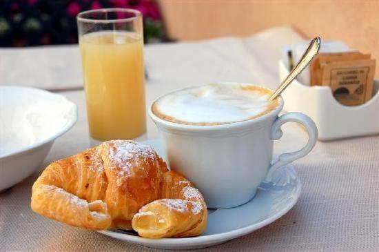 Hotel Giulio Cesare ริมินี ภายนอก รูปภาพ