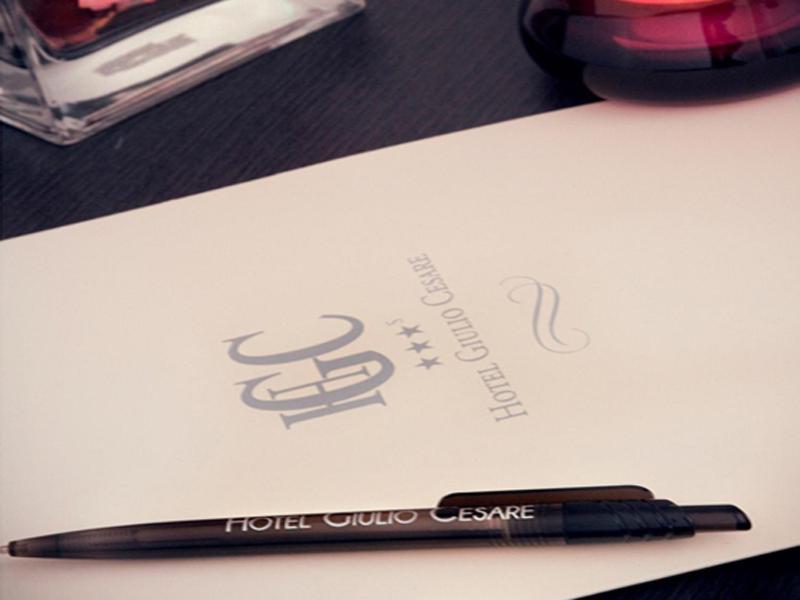 Hotel Giulio Cesare ริมินี ภายนอก รูปภาพ